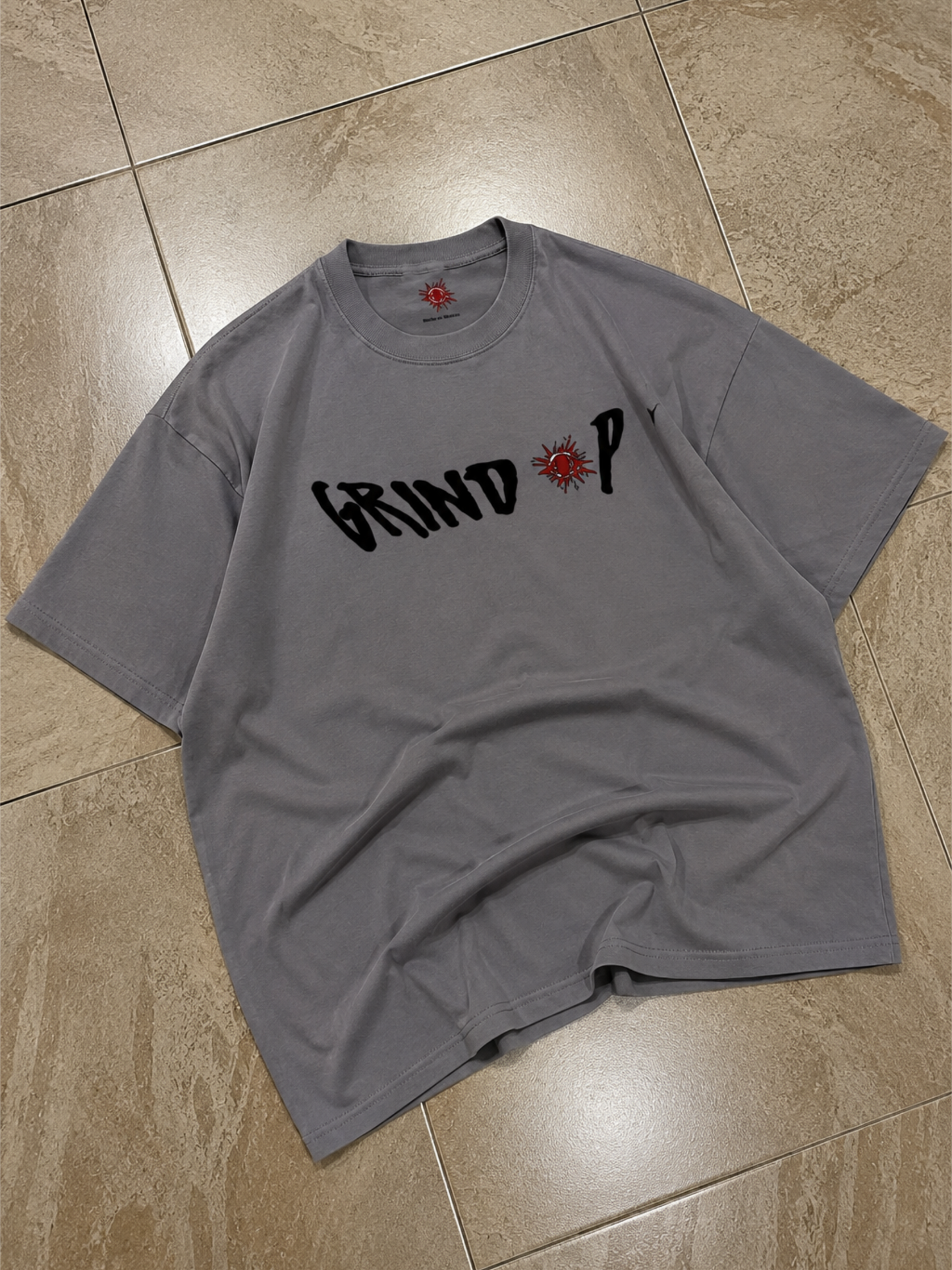 Grind essential Tee